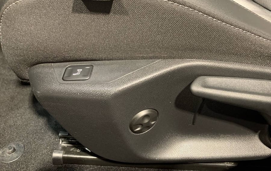 Choisissez votre opel astra chez CarGo Flex