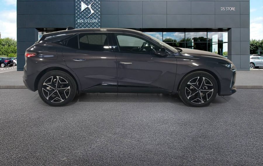 Choisissez votre ds n°4 chez CarGo Flex