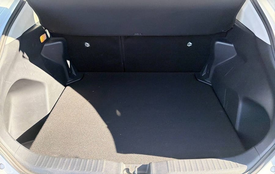 Choisissez votre toyota yariscross chez CarGo Flex