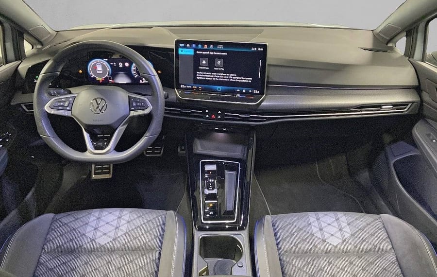 Choisissez votre volkswagen golfbreak chez CarGo Flex