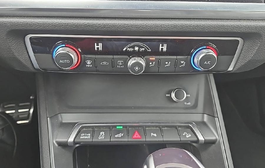 Choisissez votre audi q3 chez CarGo Flex