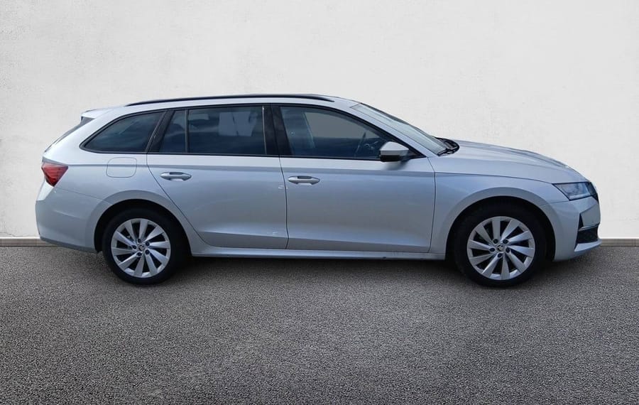 Choisissez votre skoda octaviabreak chez CarGo Flex