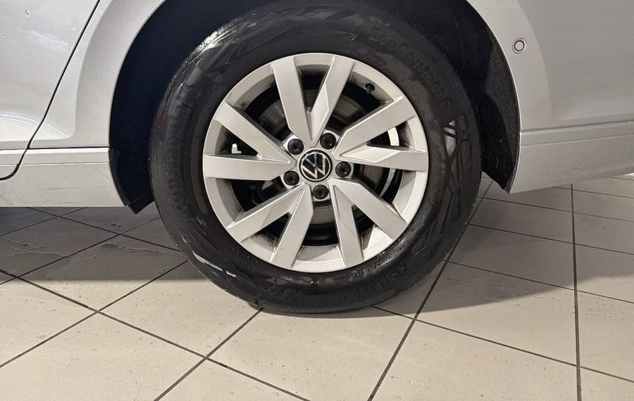 Choisissez votre volkswagen passat chez CarGo Flex
