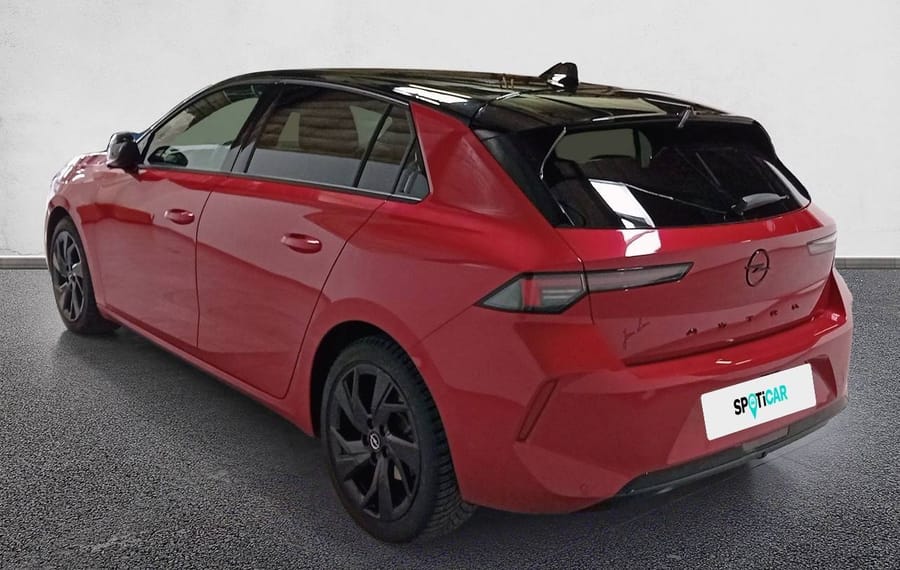 Choisissez votre opel astra chez CarGo Flex