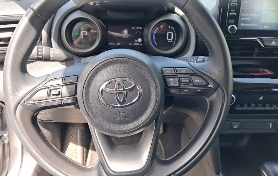 Choisissez votre toyota yariscross chez CarGo Flex