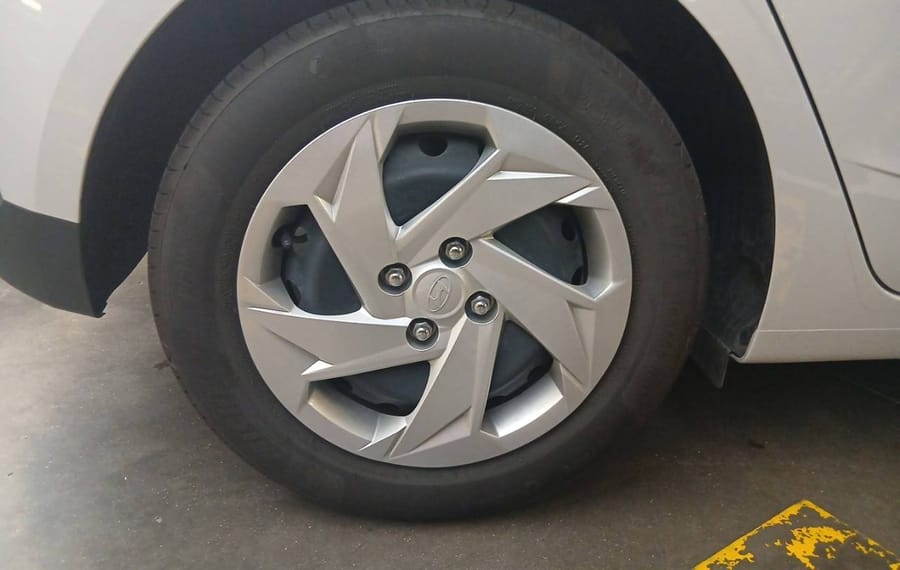 Choisissez votre hyundai i20 chez CarGo Flex