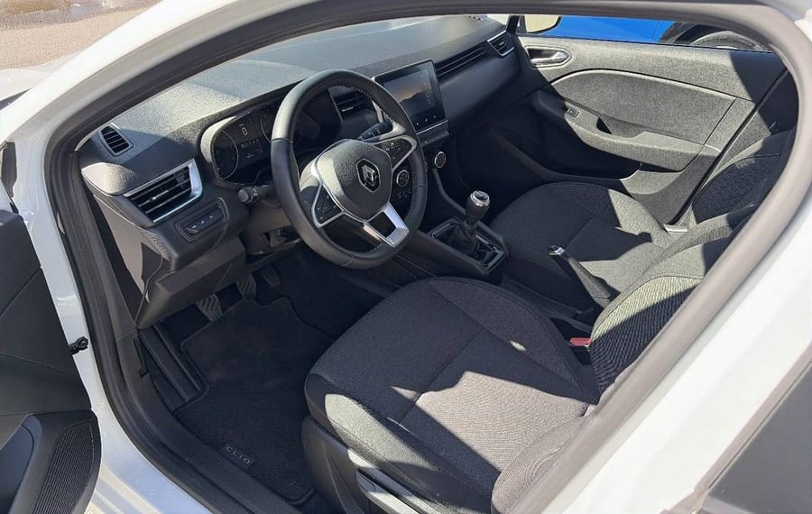 Choisissez votre renault clio chez CarGo Flex