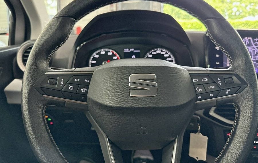 Choisissez votre seat arona chez CarGo Flex