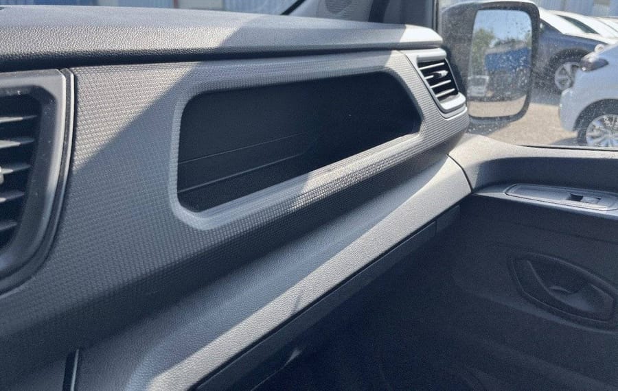 Choisissez votre renault traficcombi chez CarGo Flex