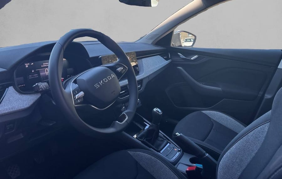 Choisissez votre skoda scala chez CarGo Flex