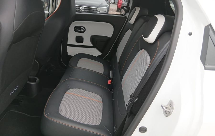 Choisissez votre renault twingo chez CarGo Flex