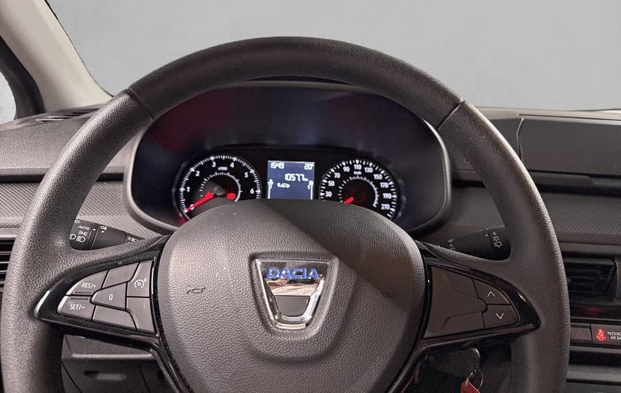 Choisissez votre dacia sandero chez CarGo Flex