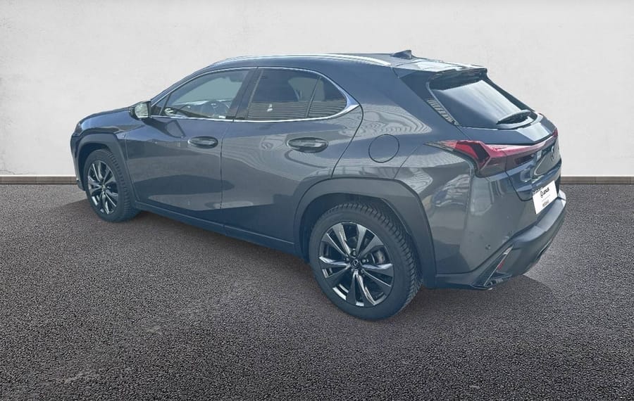 Choisissez votre lexus ux chez CarGo Flex
