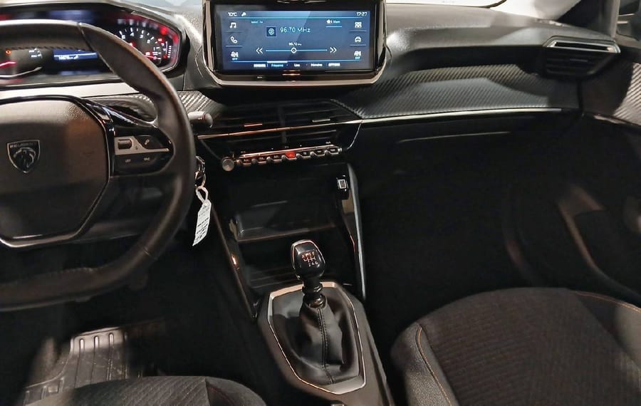 Choisissez votre peugeot 208 chez CarGo Flex