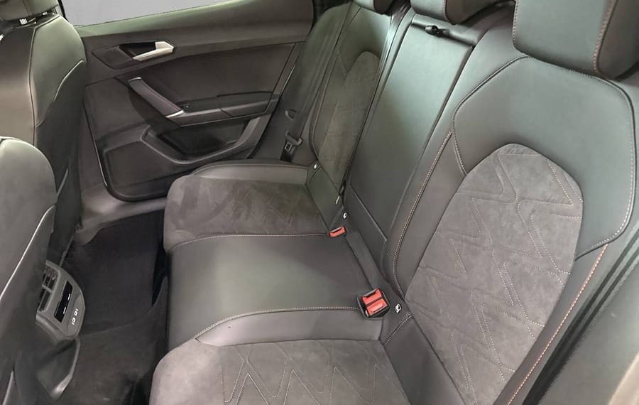 Choisissez votre seat leon chez CarGo Flex