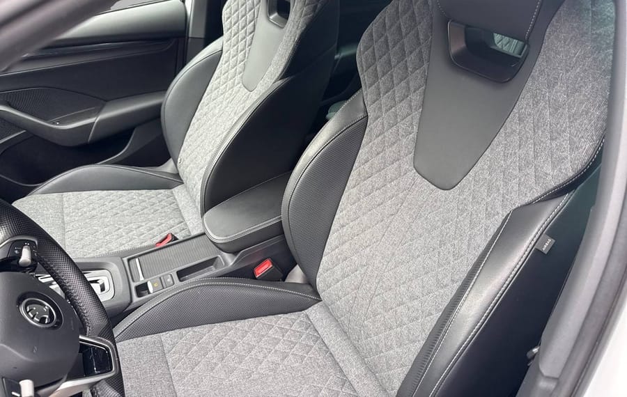 Choisissez votre skoda octavia chez CarGo Flex