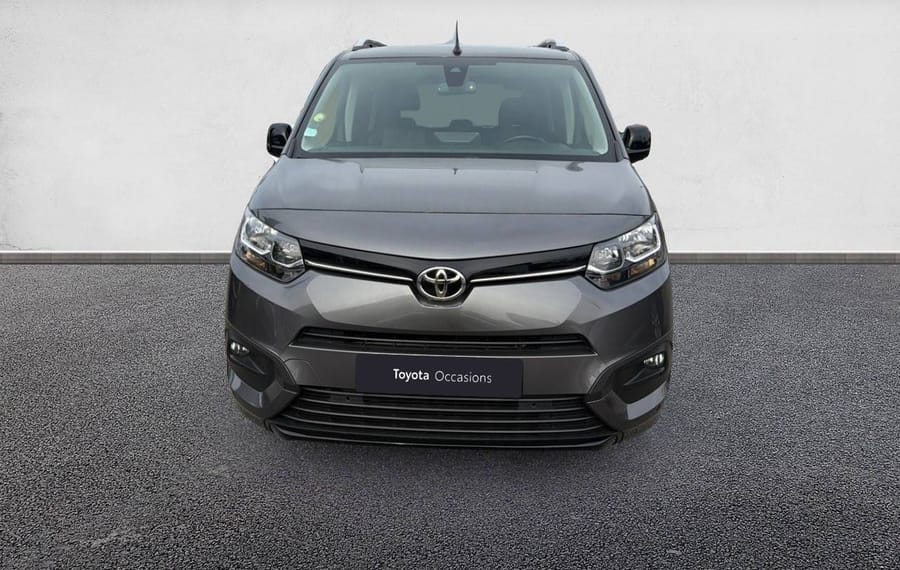 Choisissez votre toyota proacecityverso chez CarGo Flex