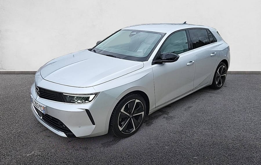 Choisissez votre opel astra chez CarGo Flex