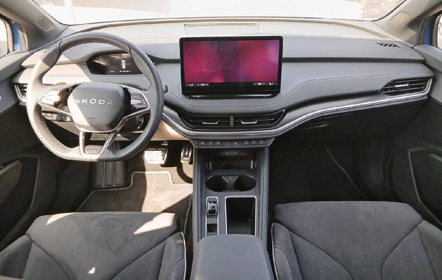 Choisissez votre skoda elroqelectrique chez CarGo Flex