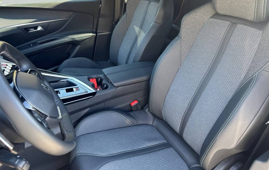 Choisissez votre peugeot 3008 chez CarGo Flex