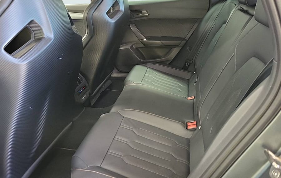 Choisissez votre cupra leon chez CarGo Flex