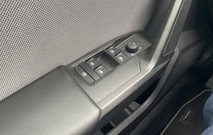 Choisissez votre seat leon chez CarGo Flex