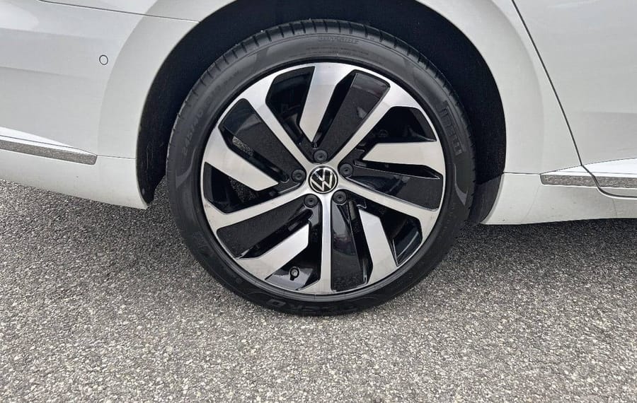 Choisissez votre volkswagen arteonbreak chez CarGo Flex