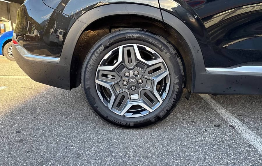 Choisissez votre hyundai santafe chez CarGo Flex