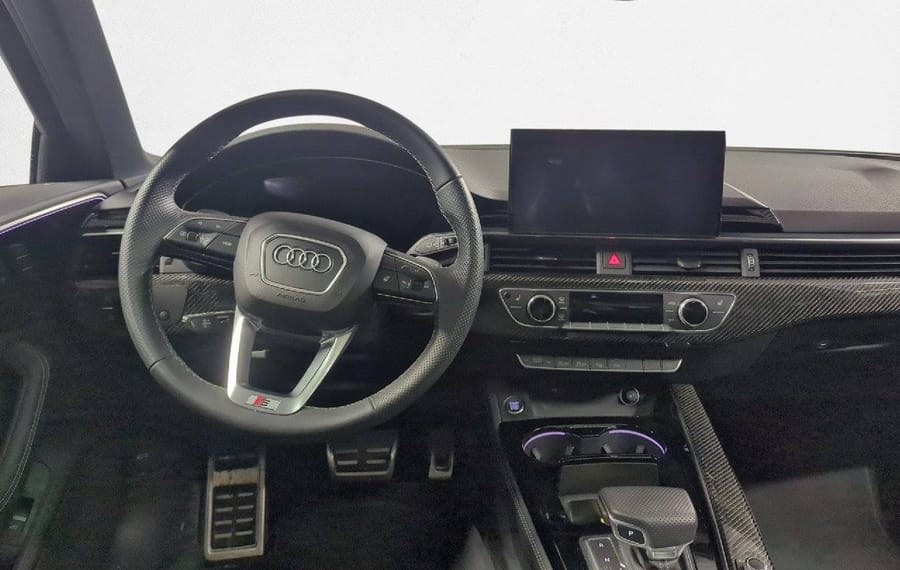 Choisissez votre audi a4 chez CarGo Flex