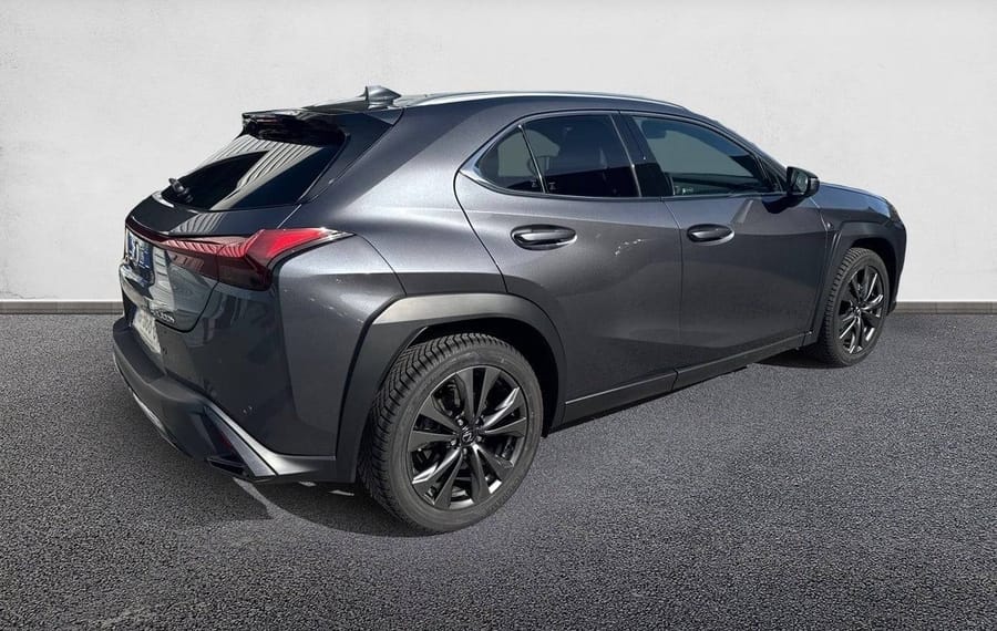 Choisissez votre lexus ux chez CarGo Flex