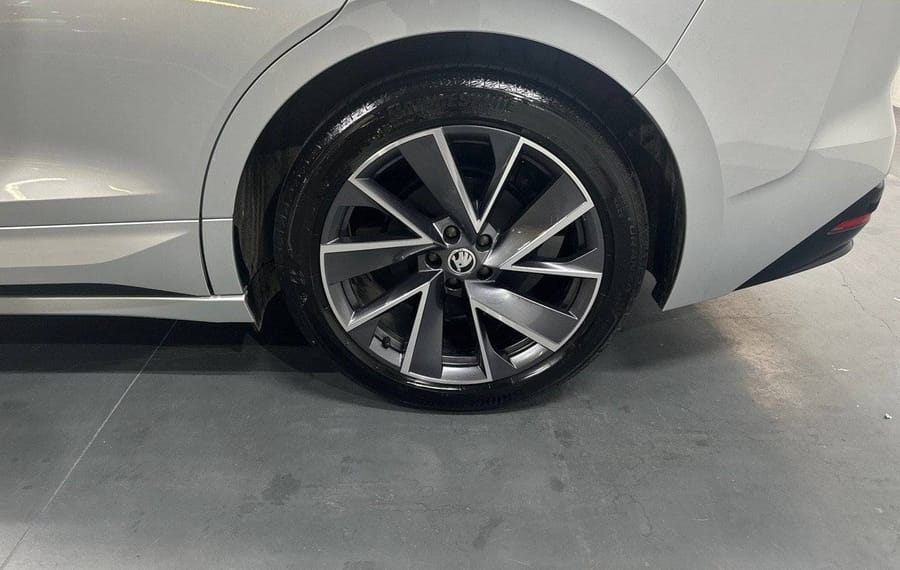 Choisissez votre skoda enyaqelectrique chez CarGo Flex