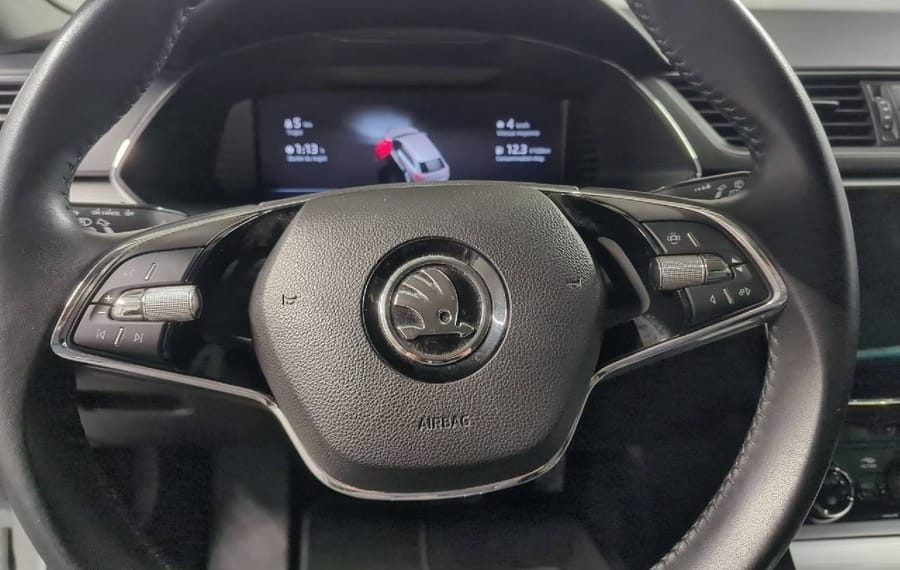 Choisissez votre skoda superbbreak chez CarGo Flex