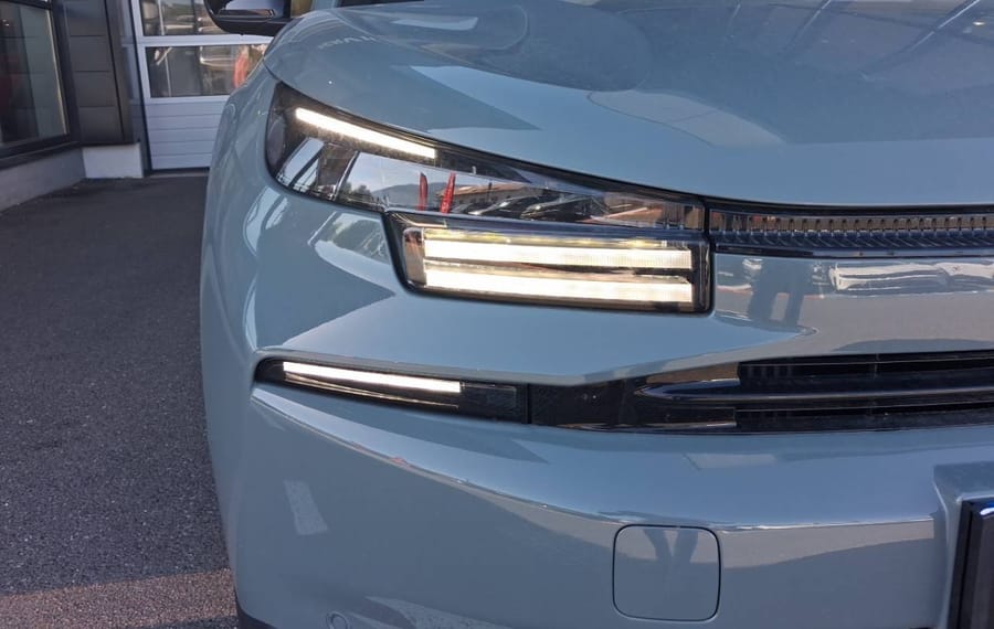 Choisissez votre citroen c4 chez CarGo Flex