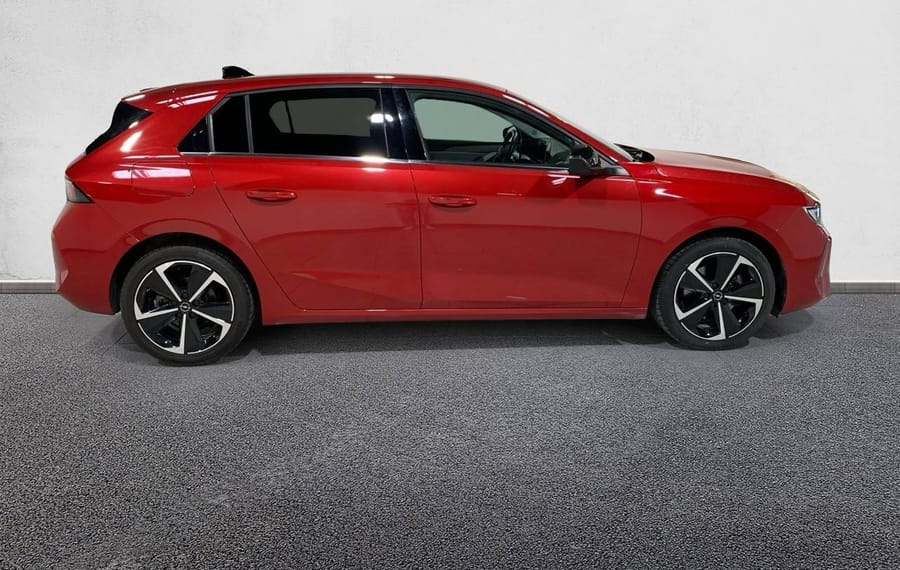 Choisissez votre opel astra chez CarGo Flex