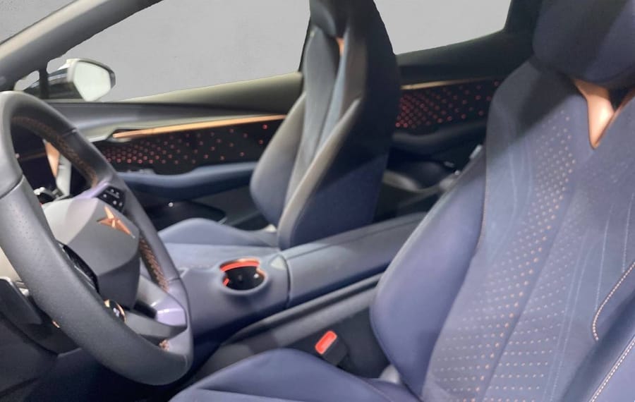 Choisissez votre cupra tavascanelectrique chez CarGo Flex