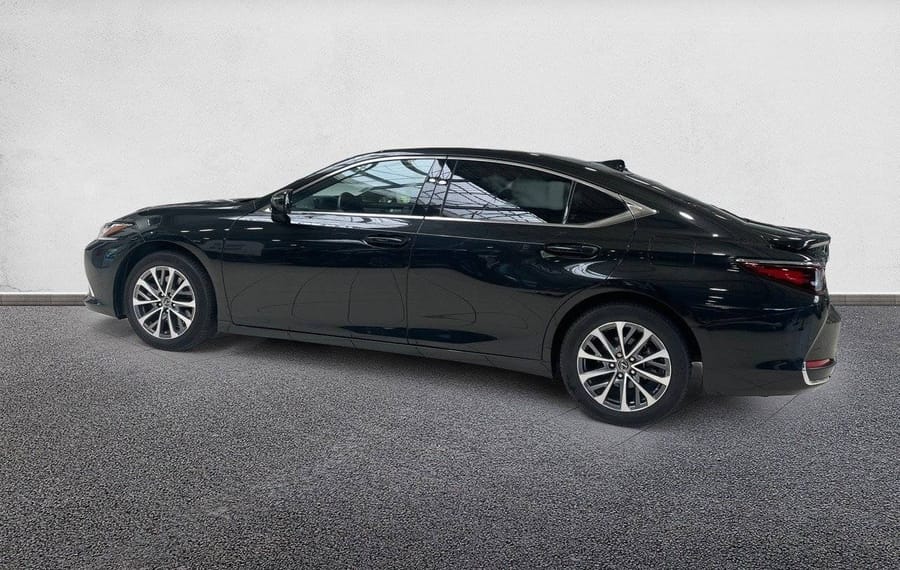 Choisissez votre lexus es chez CarGo Flex
