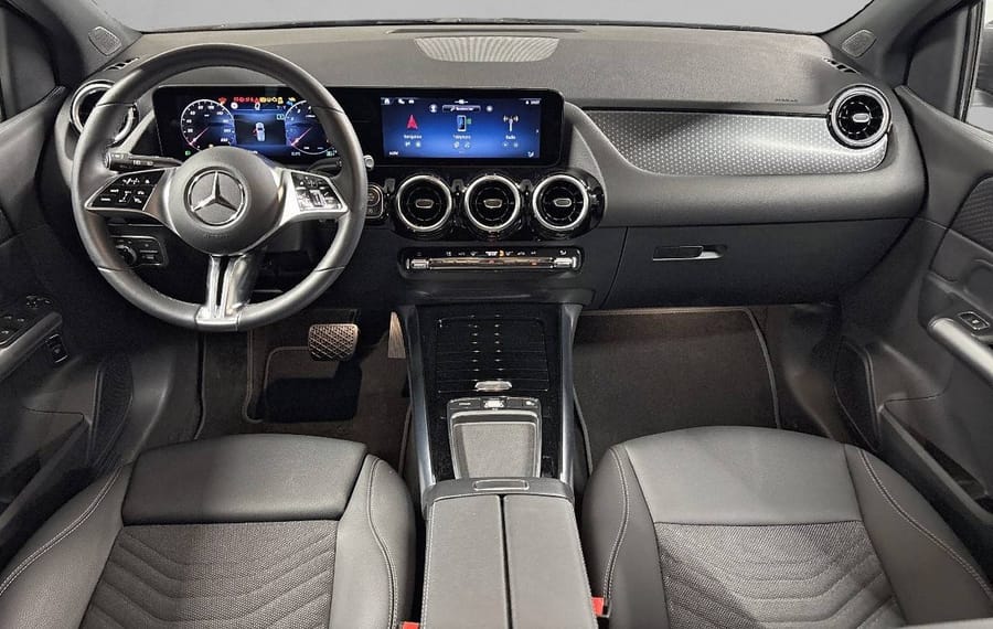 Choisissez votre mercedes classeb chez CarGo Flex