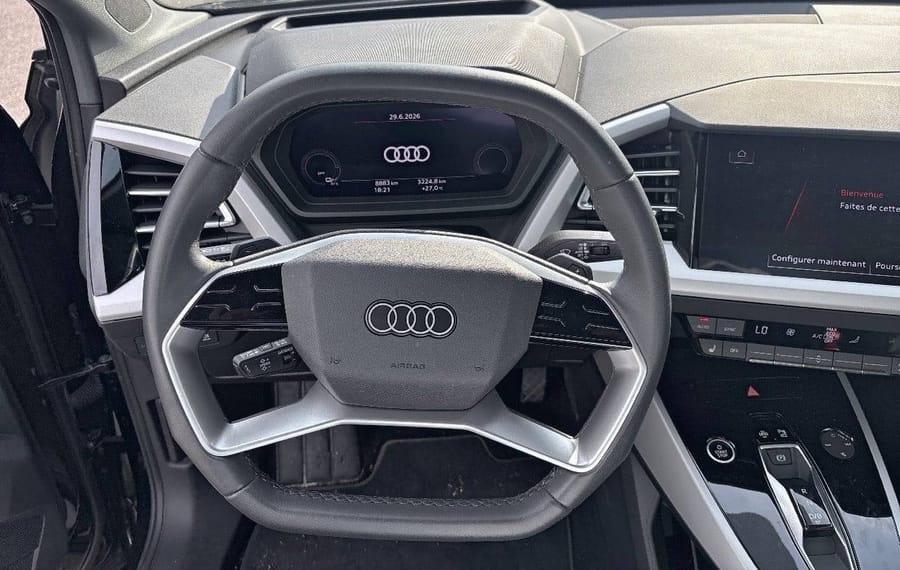 Choisissez votre audi q4electrique chez CarGo Flex