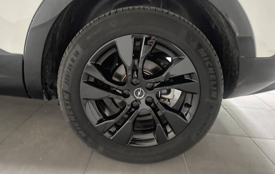 Choisissez votre opel grandland chez CarGo Flex