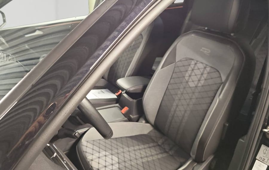 Choisissez votre volkswagen tiguanallspace chez CarGo Flex