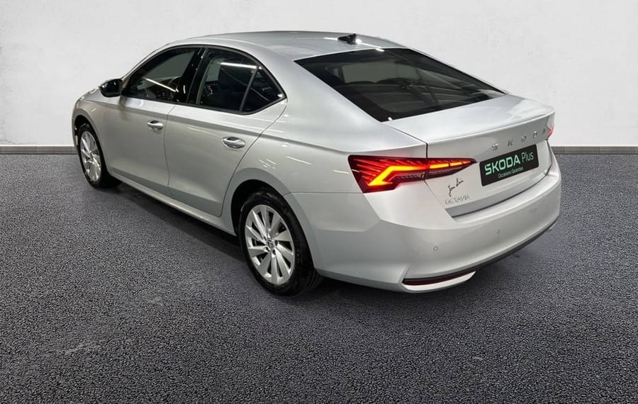Choisissez votre skoda octavia chez CarGo Flex