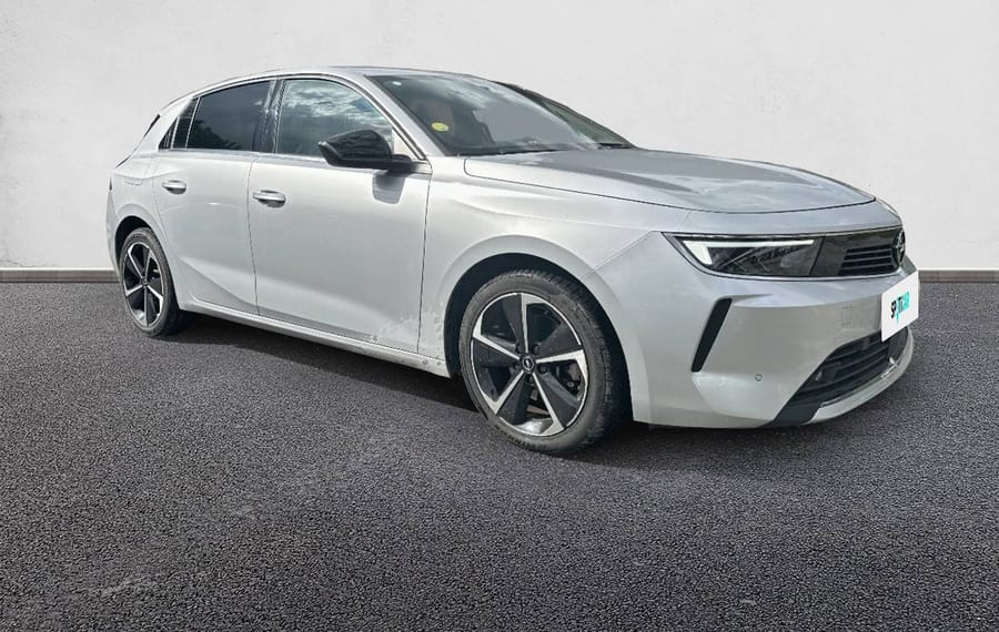 Choisissez votre opel astra chez CarGo Flex