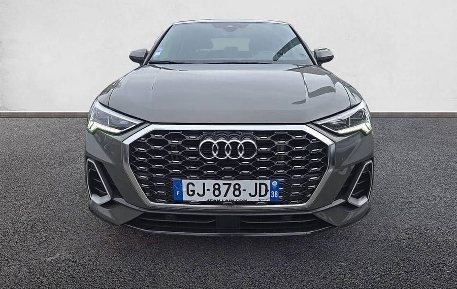 Choisissez votre audi q3 chez CarGo Flex