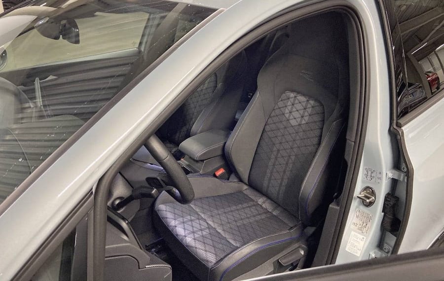 Choisissez votre volkswagen golfbreak chez CarGo Flex