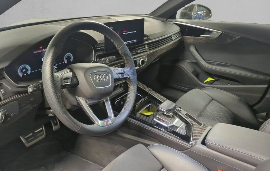 Choisissez votre audi a4 chez CarGo Flex