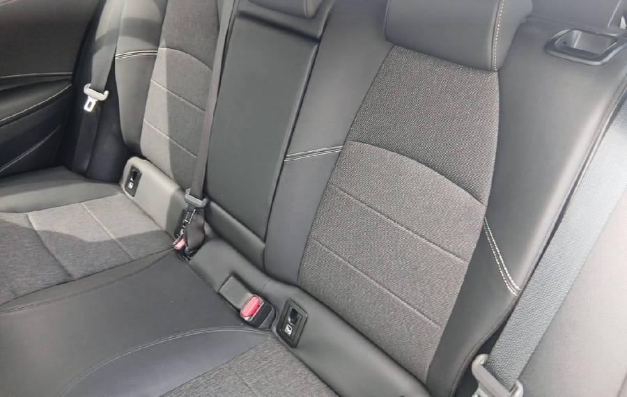 Choisissez votre toyota corollabreak chez CarGo Flex