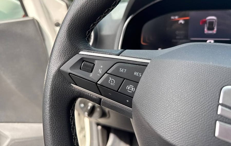 Choisissez votre seat arona chez CarGo Flex
