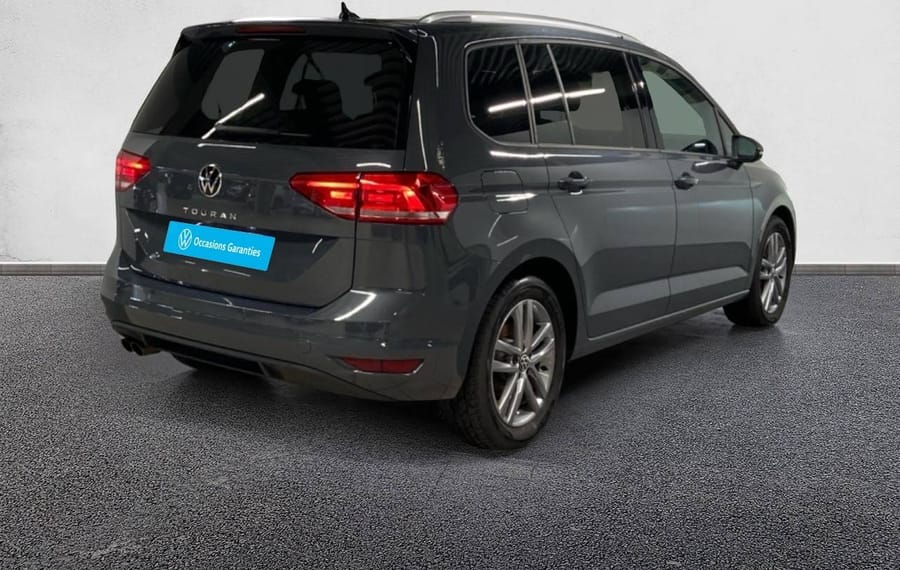 Choisissez votre volkswagen touran chez CarGo Flex