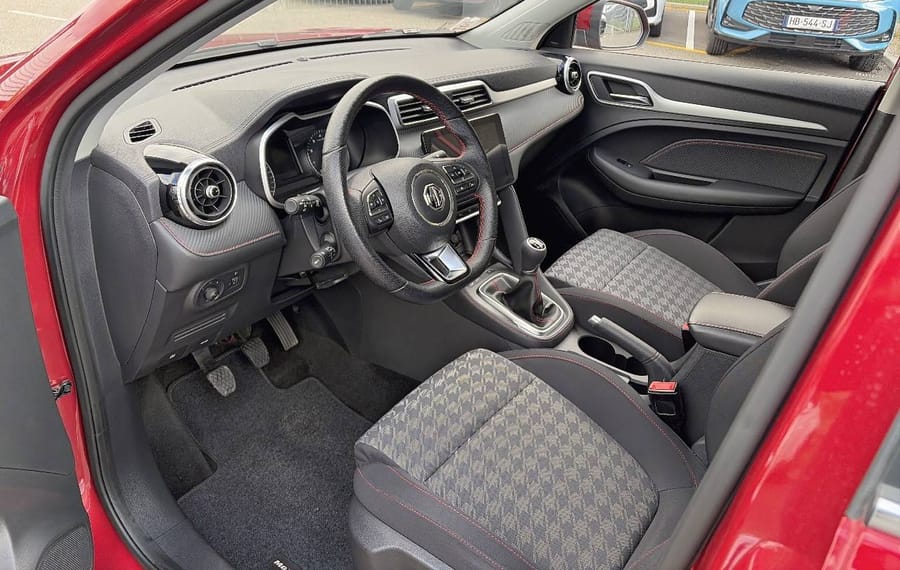 Choisissez votre mg zs chez CarGo Flex