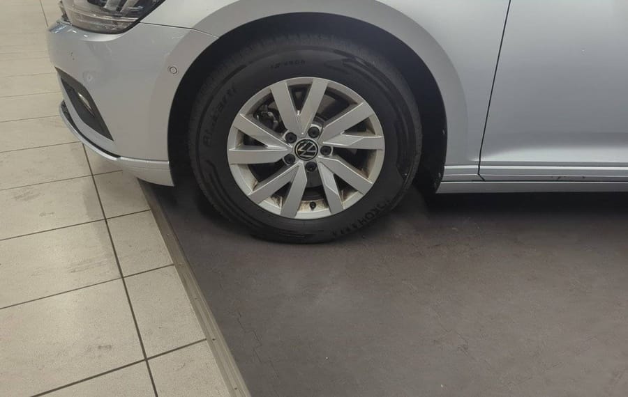 Choisissez votre volkswagen passatbreak chez CarGo Flex